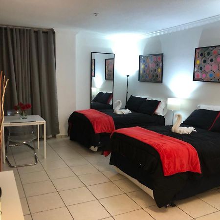 Casablanca On The Beach, Oceanfront Studio ميامي بيتش المظهر الخارجي الصورة